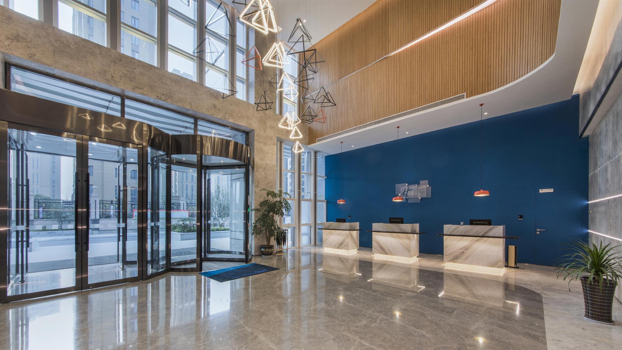 Holiday Inn Express Liyang Huafu By Ihg Exteriör bild