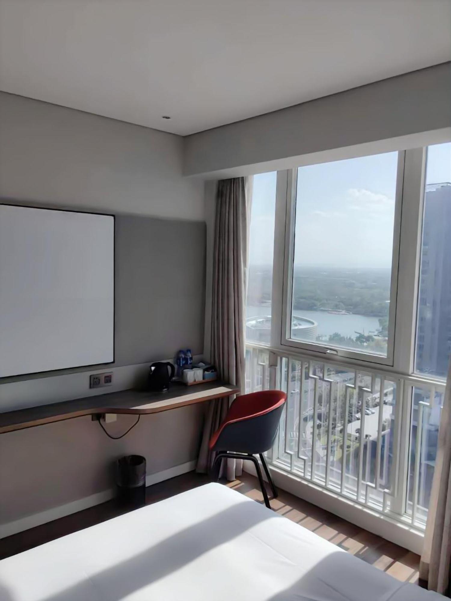 Holiday Inn Express Liyang Huafu By Ihg Exteriör bild